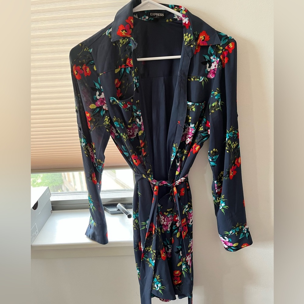 EXPRESS TIE DRESS